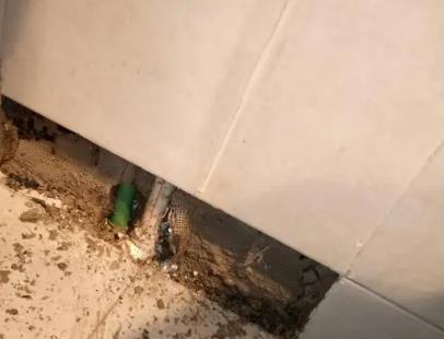 南宁市楼顶漏水维修公司分享下修复水管漏水的几种小方法